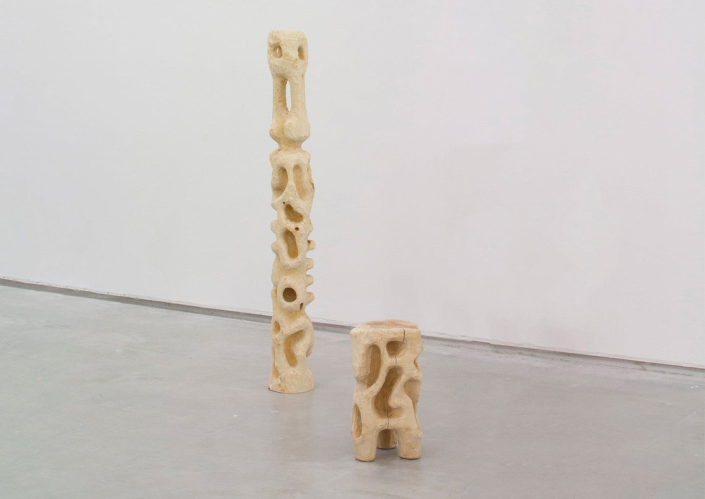 WOOD STOOL N.1