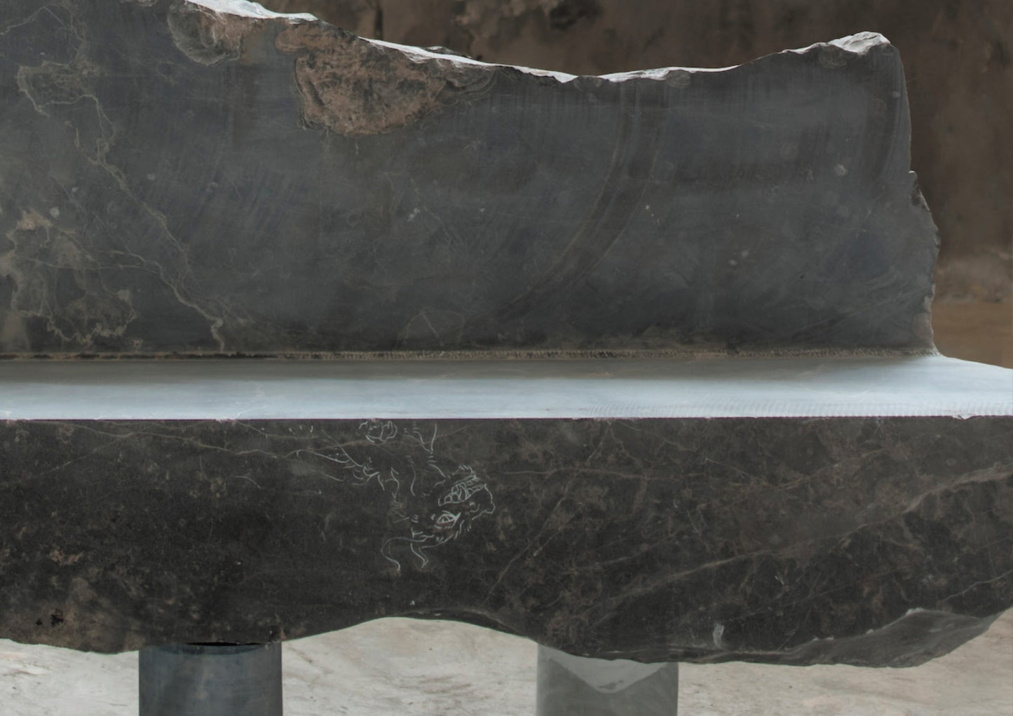 GLYFADA BENCH