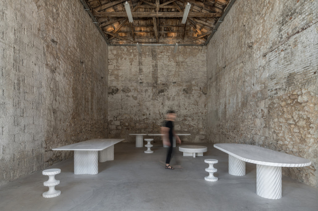 India Mahdavi | Achromia