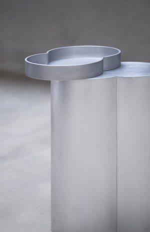 Bold Side Table - LINDE FREYA TANGELDER - DESTROYERS/BUILDERS
