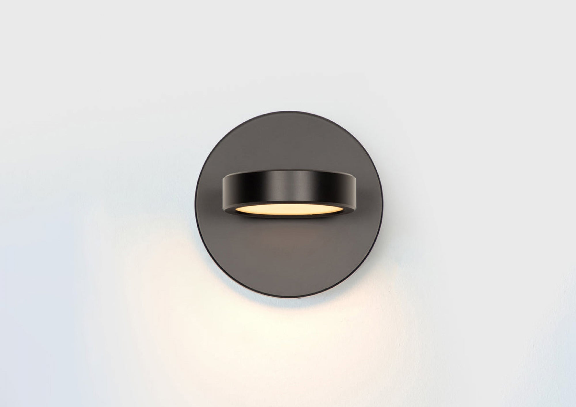 Discus Mini Sconce by Jamie Gray