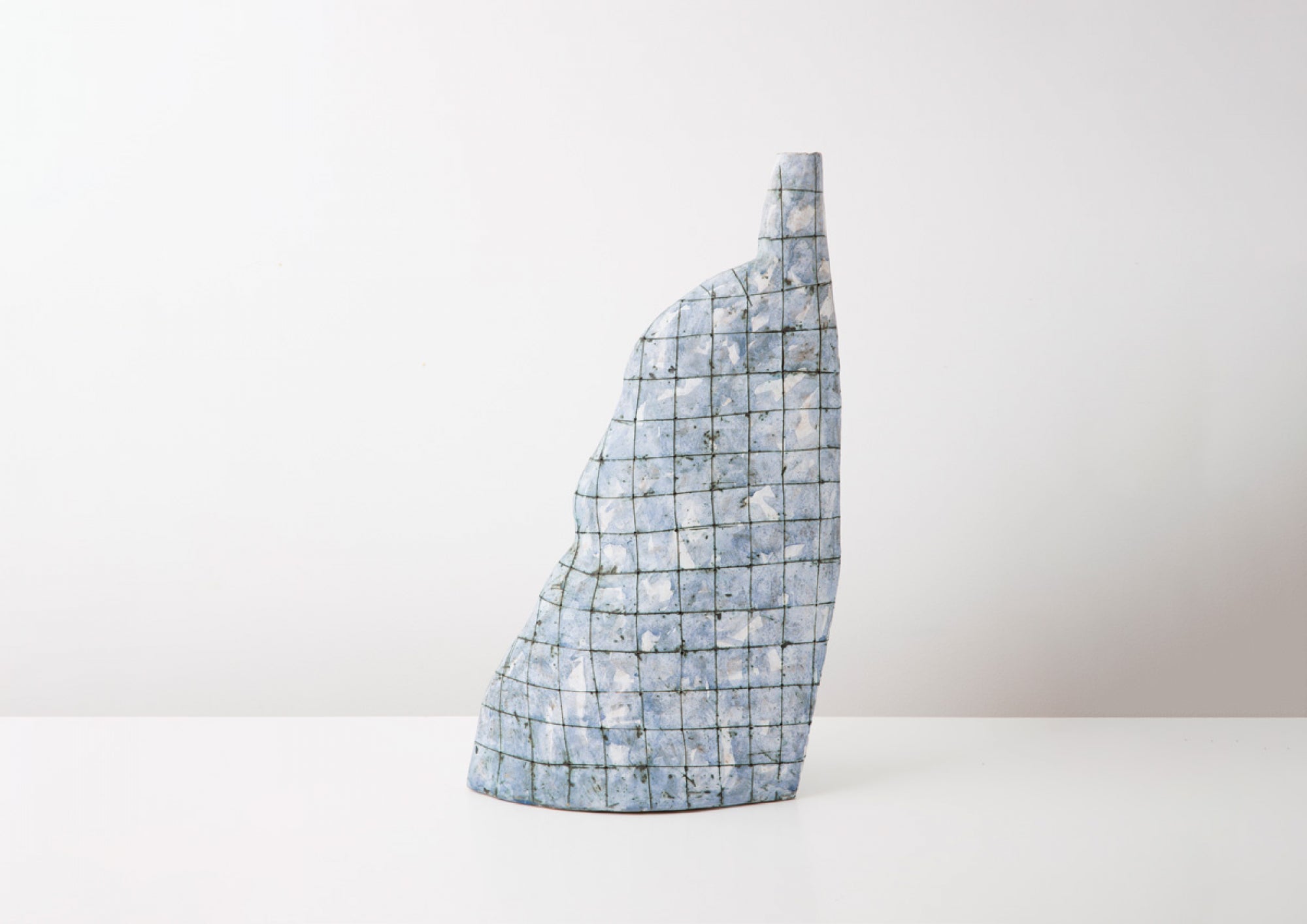 TALL STANDING FORM BY GORDON BALDWIN