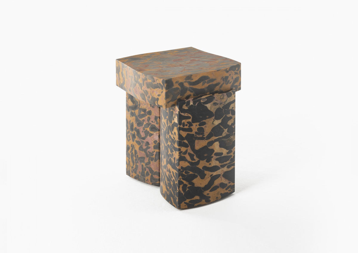APHANÈS SIDE TABLE