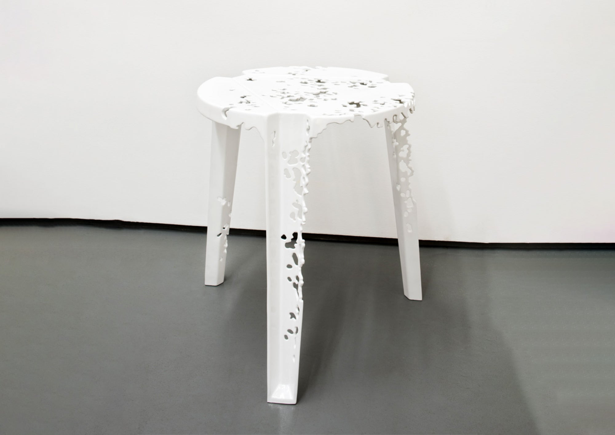 Rest In Peace Table
