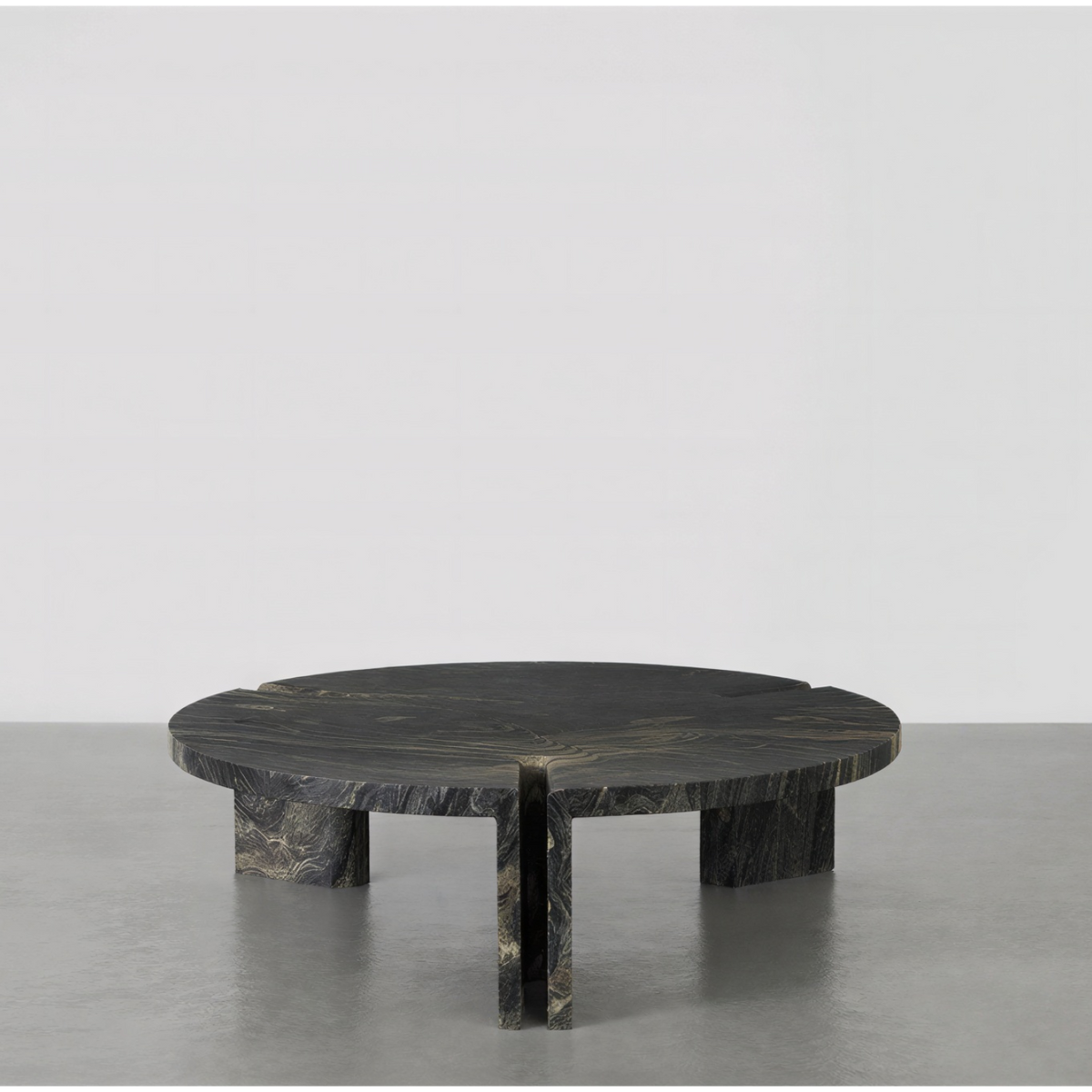 Round Table