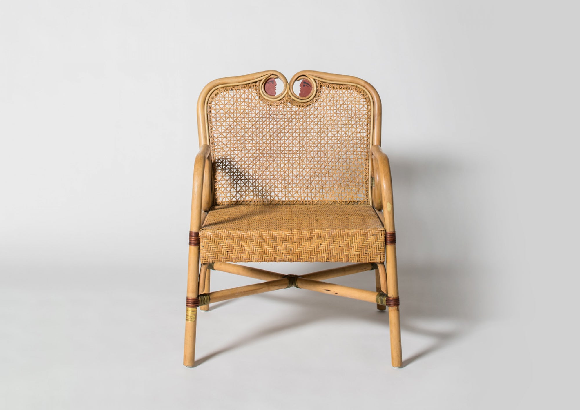 AF-22-010 - ARMCHAIR