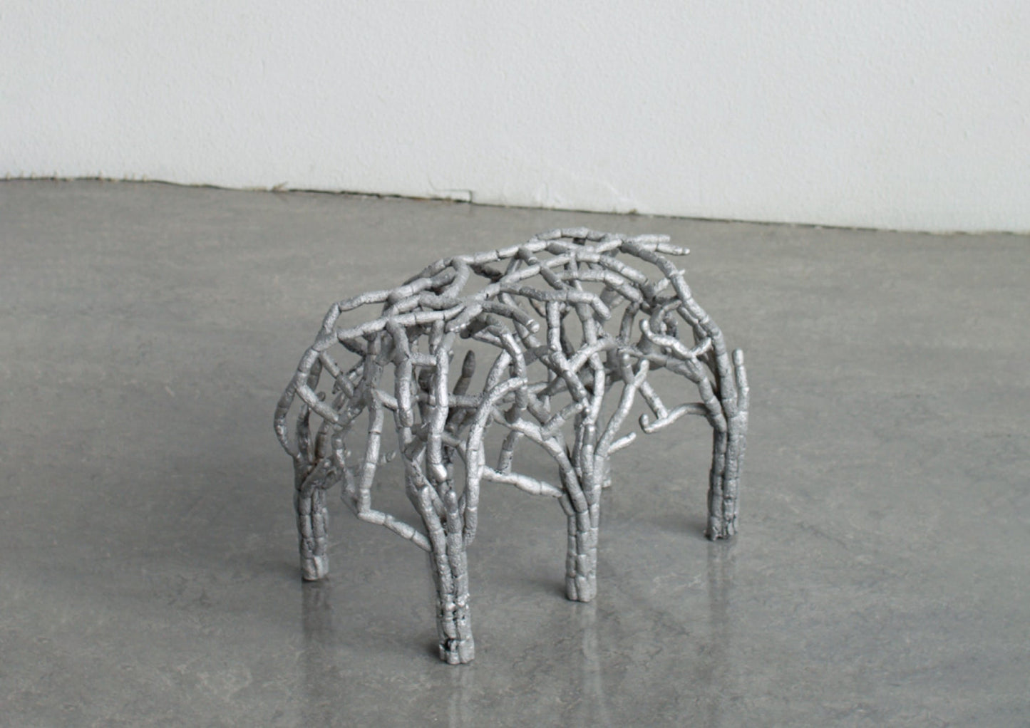 CASTED ALUMINUM BENCH