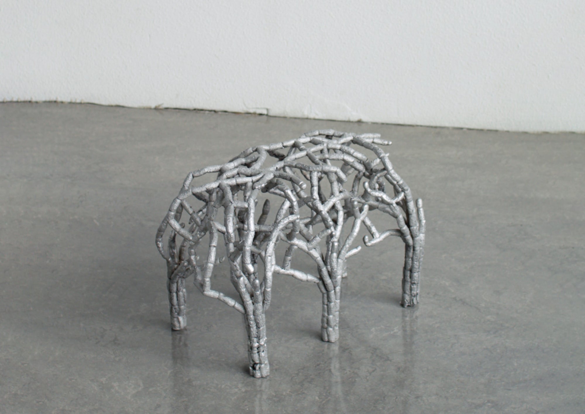 CASTED ALUMINUM BENCH