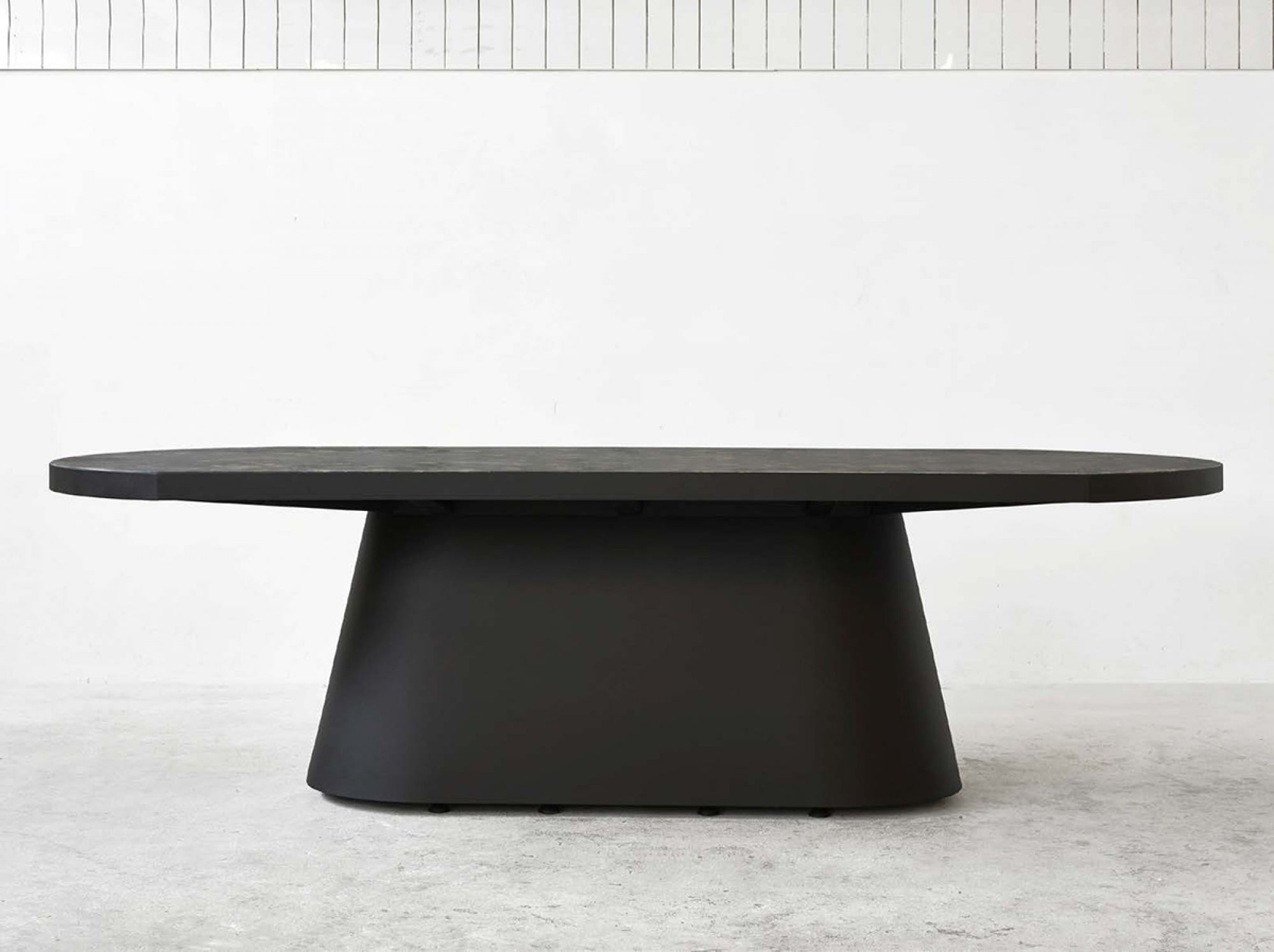 Flora Table 274