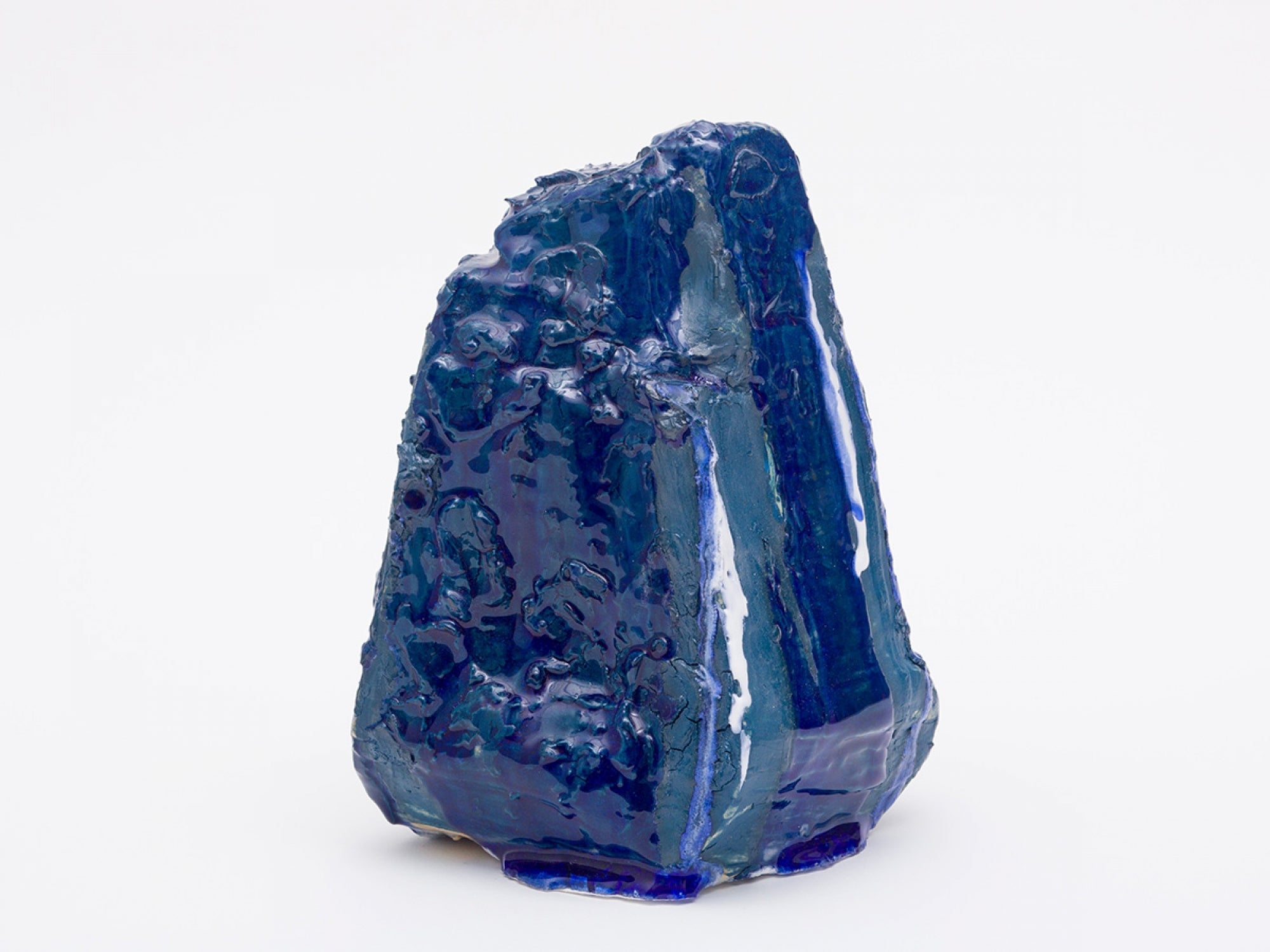 E16