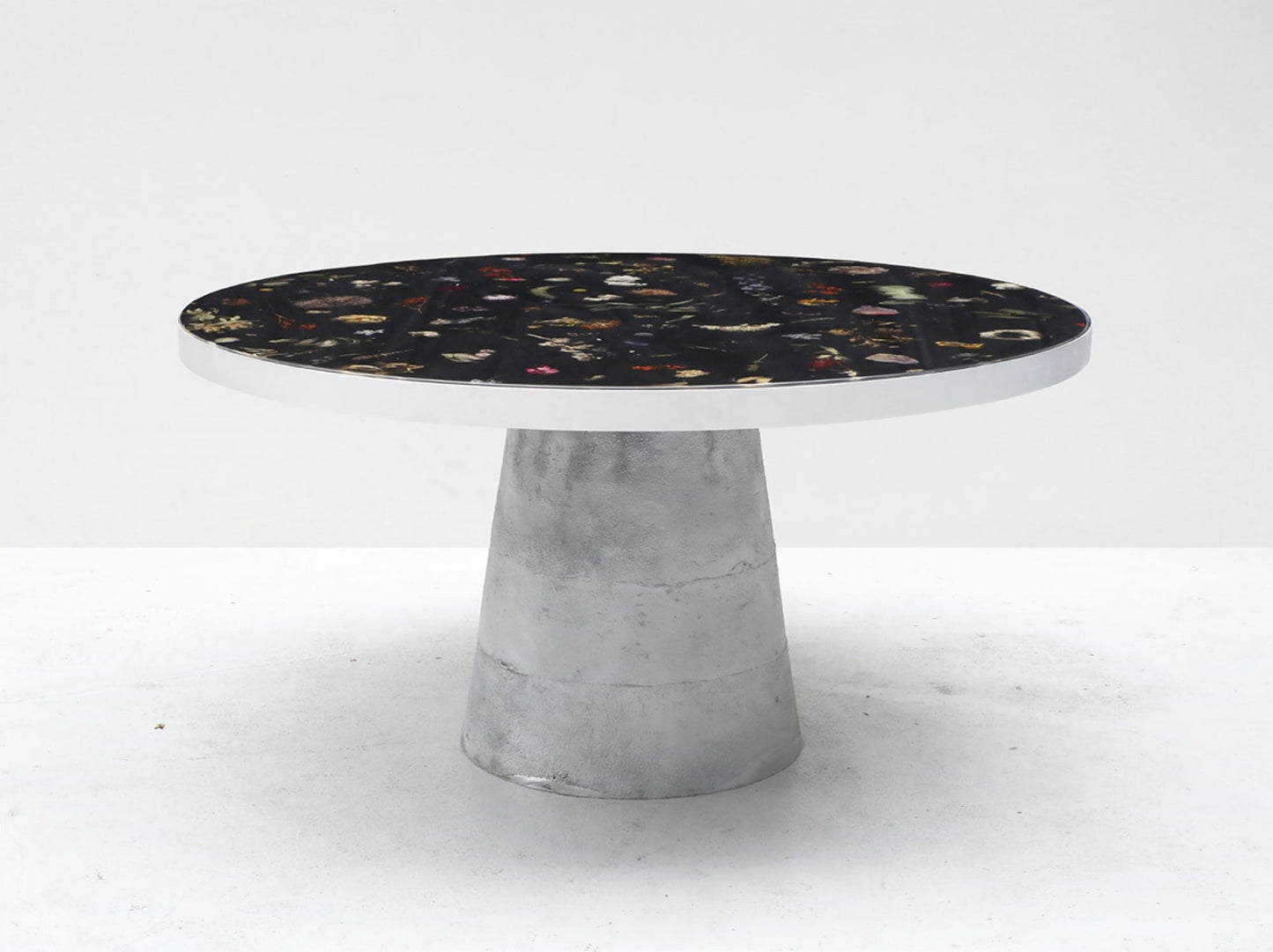 Flora Table 120