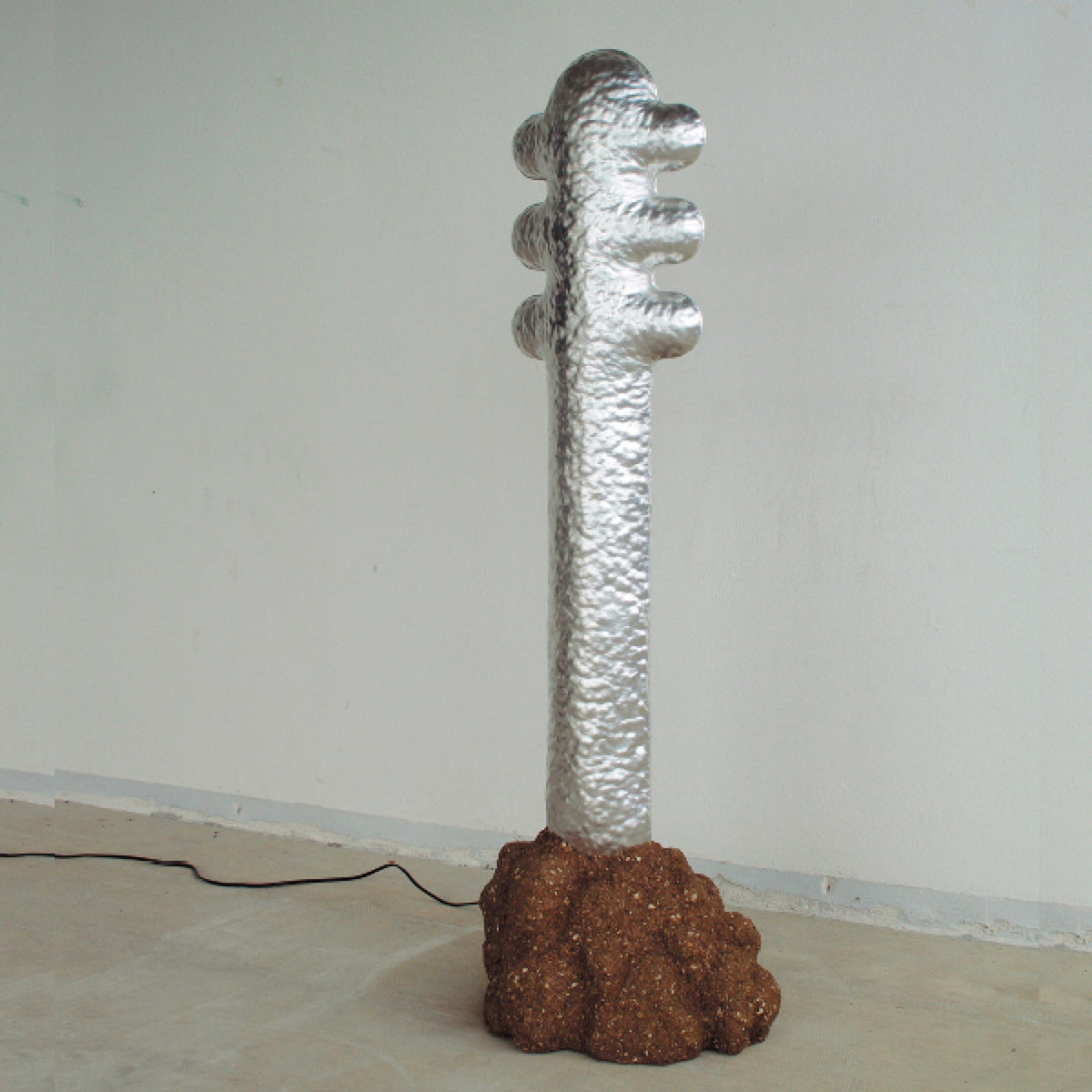 Hammered Aluminum Lamp