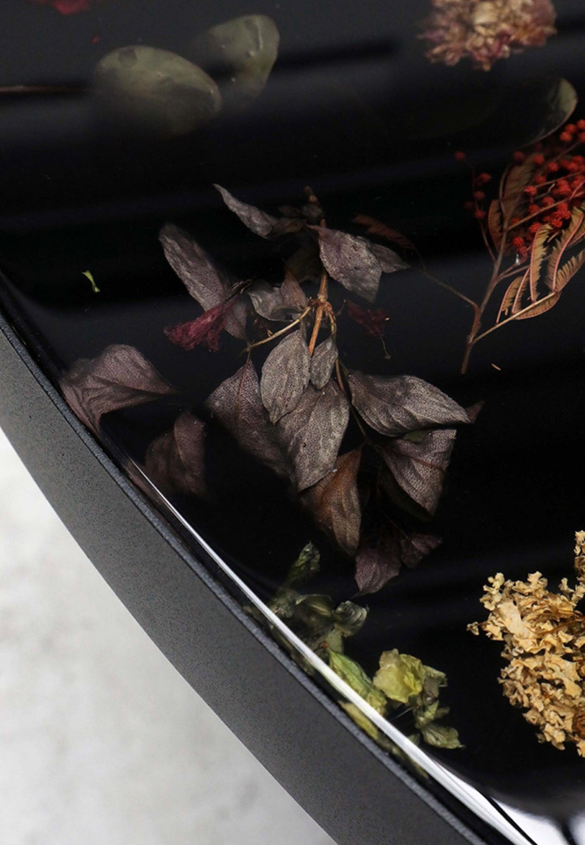 Flora Table 114
