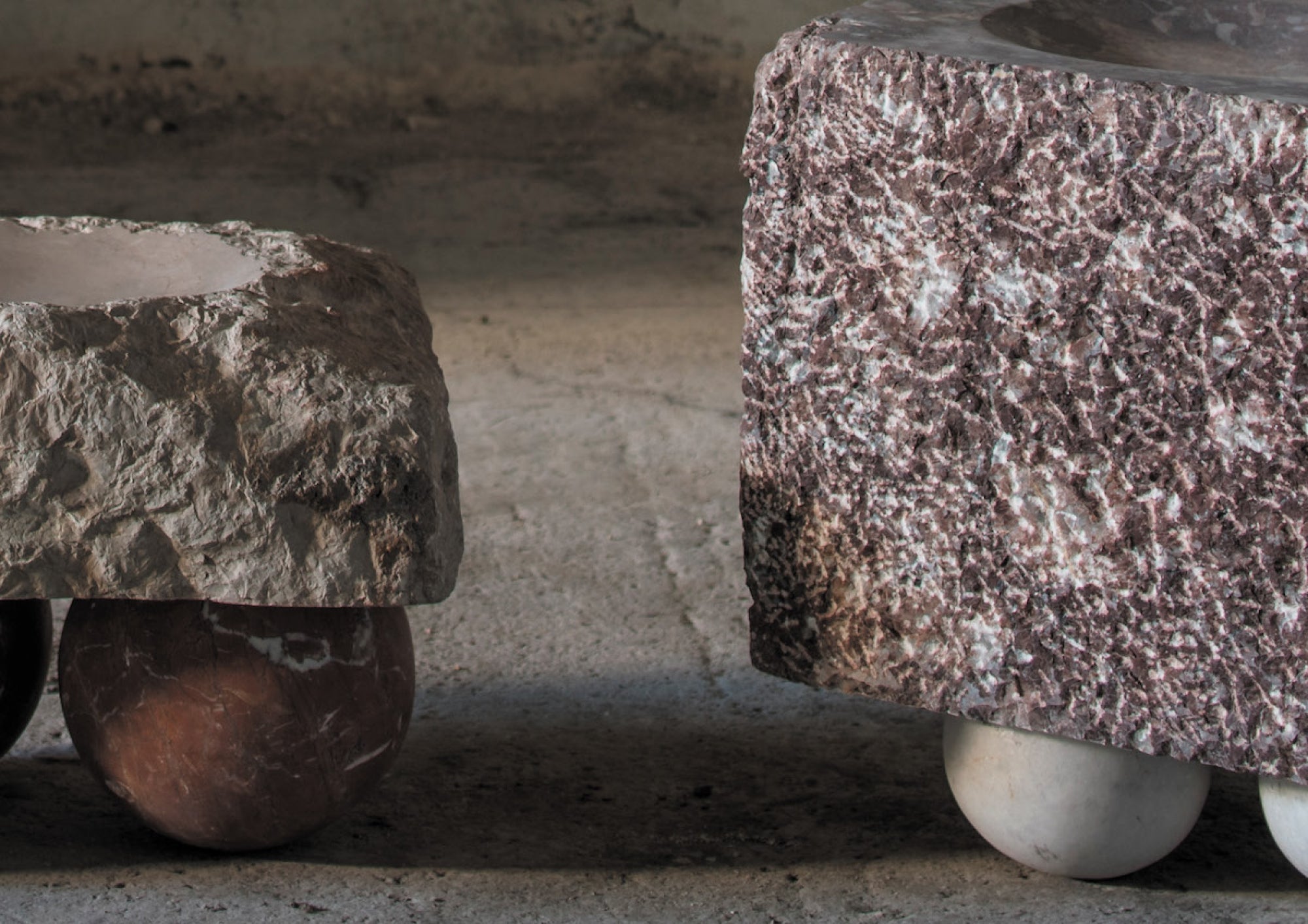 ELEFTHERIA STOOL / SIDE TABLE