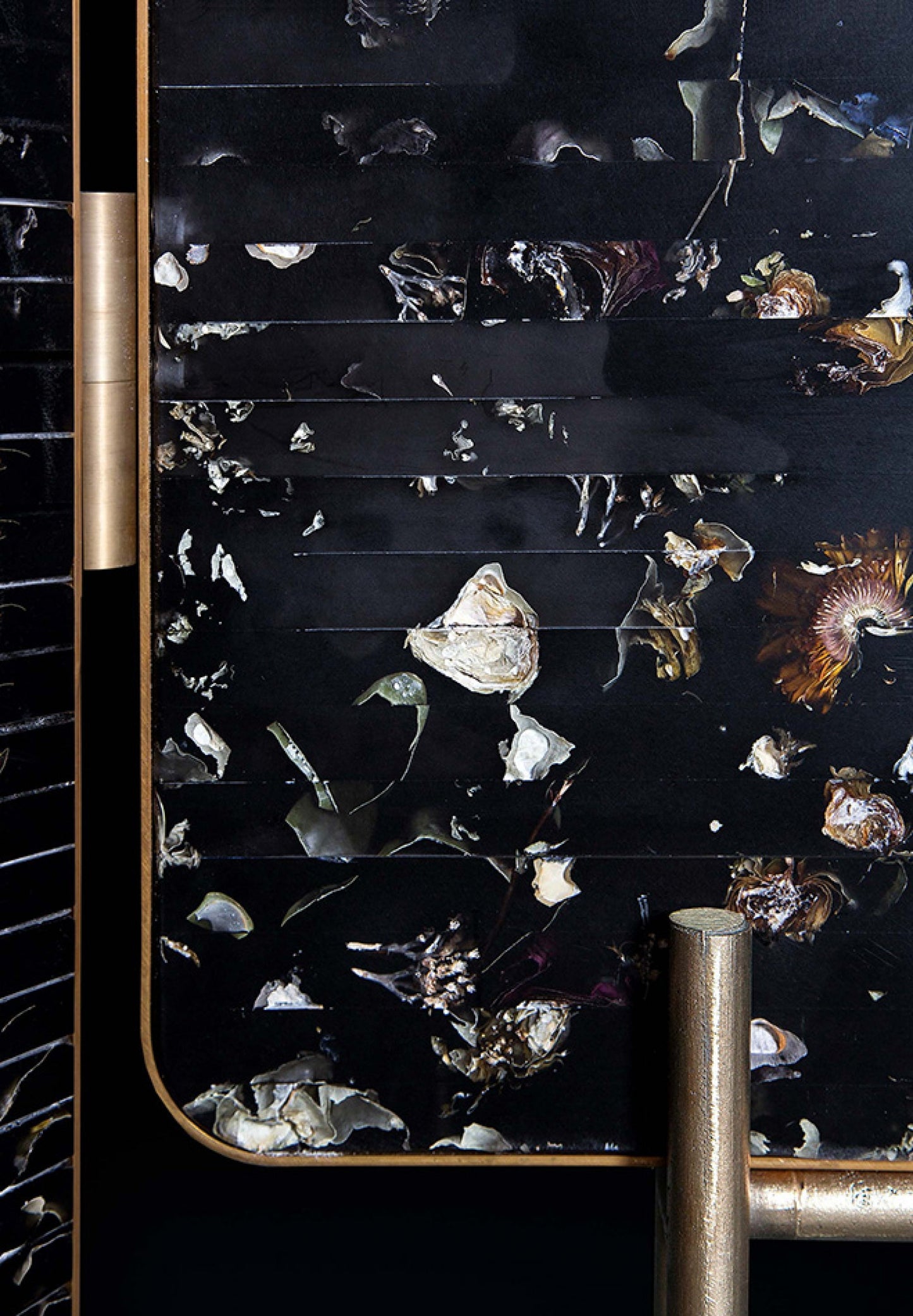 Flora Screen