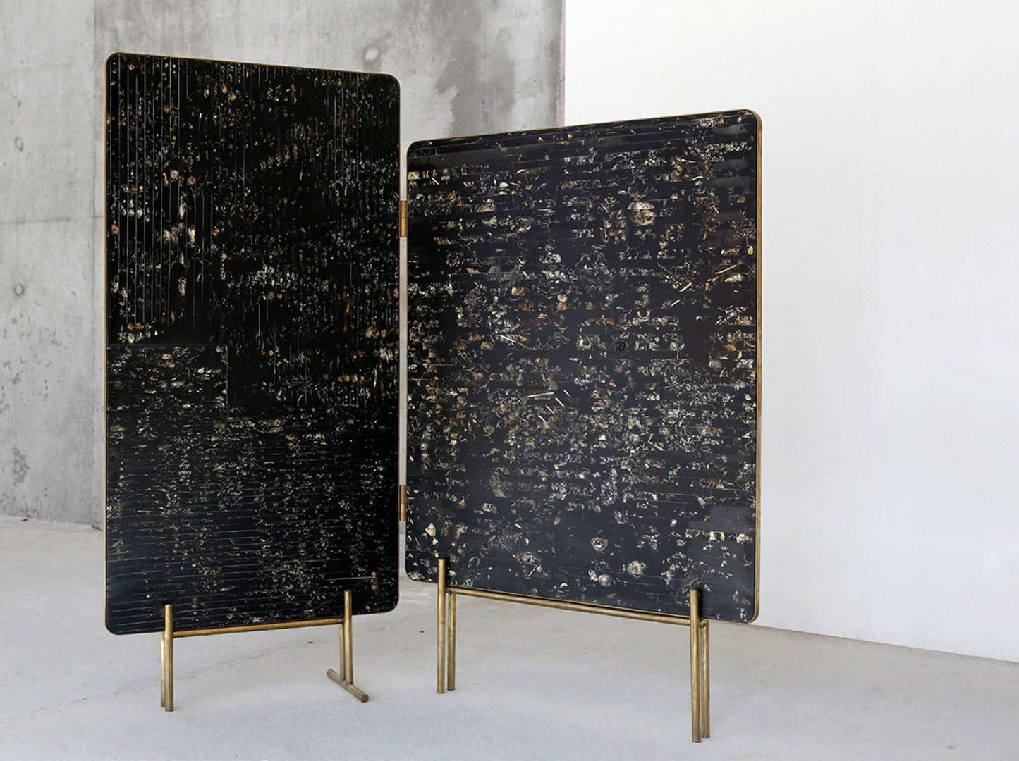 Flora Screen