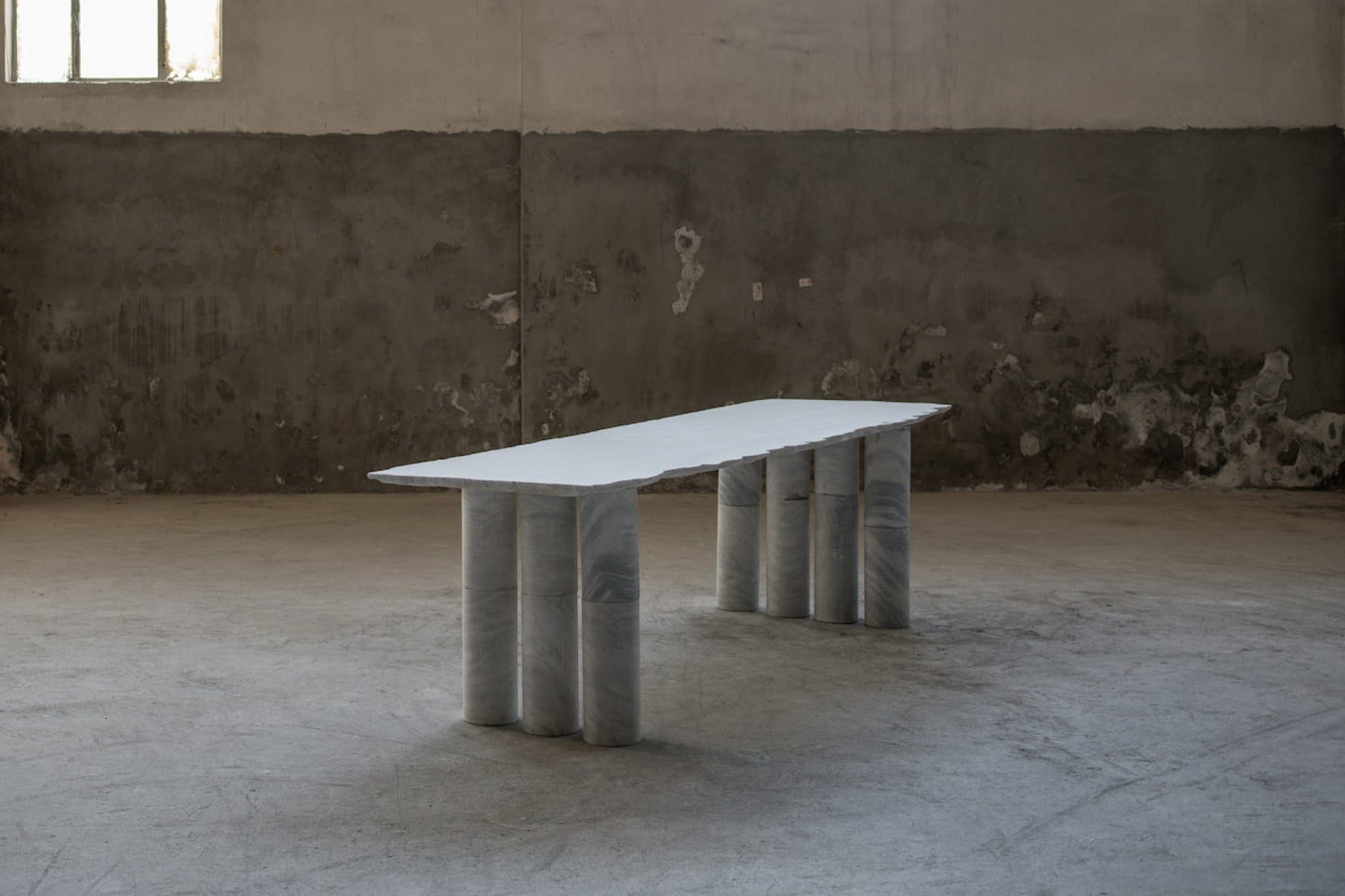 DORIC SEVEN DINING TABLE
