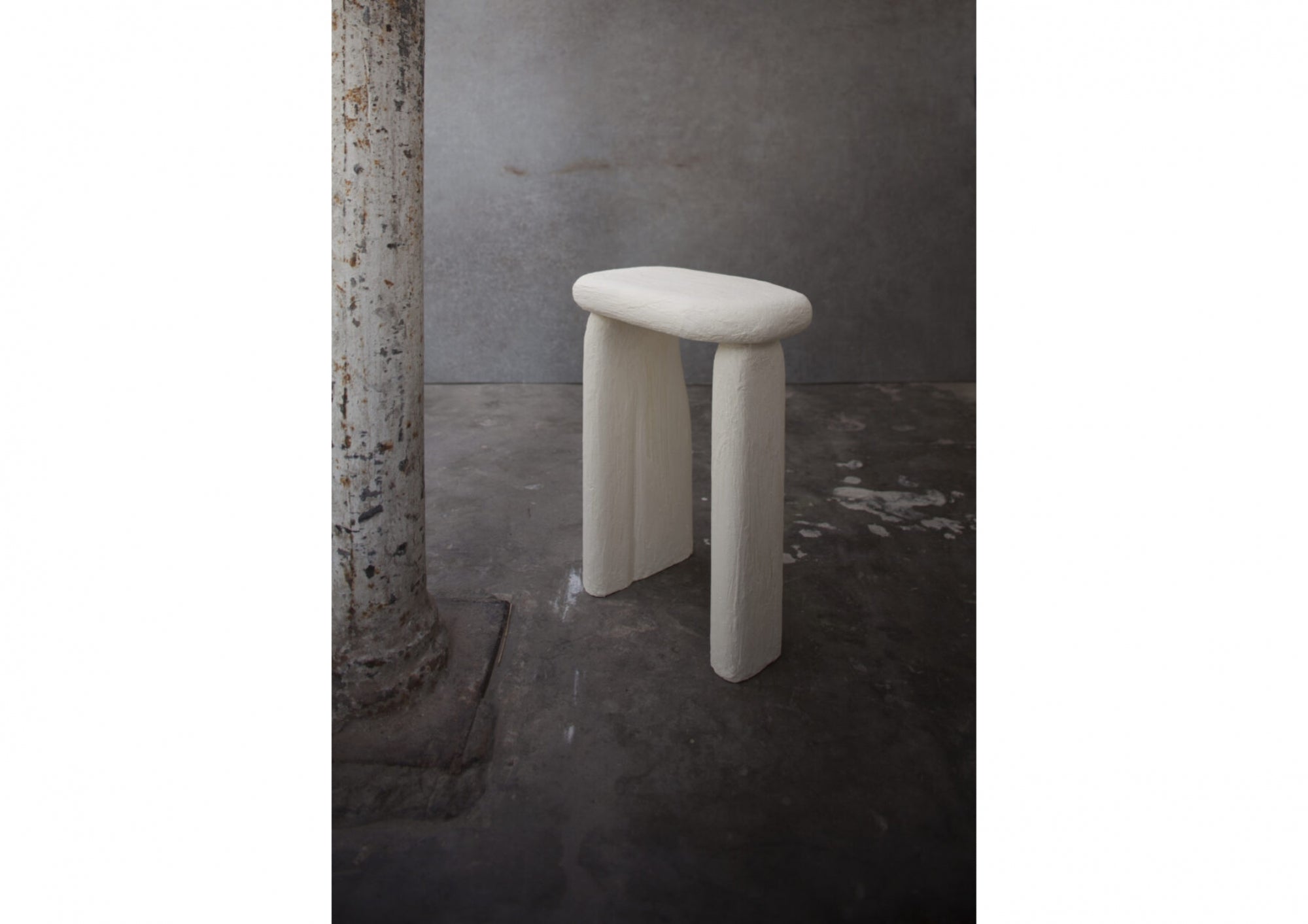 Windows of Bo Bardi - side table - LINDE FREYA TANGELDER - DESTROYERS/BUILDERS