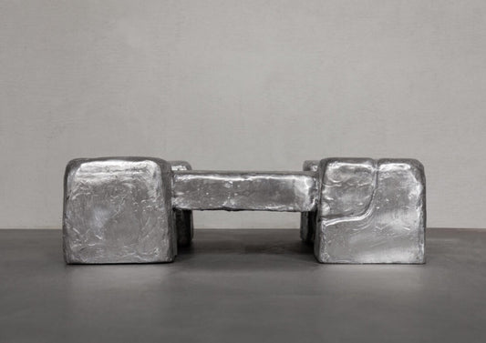 Low Wax Bench - LINDE FREYA TANGELDER - DESTROYERS/BUILDERS