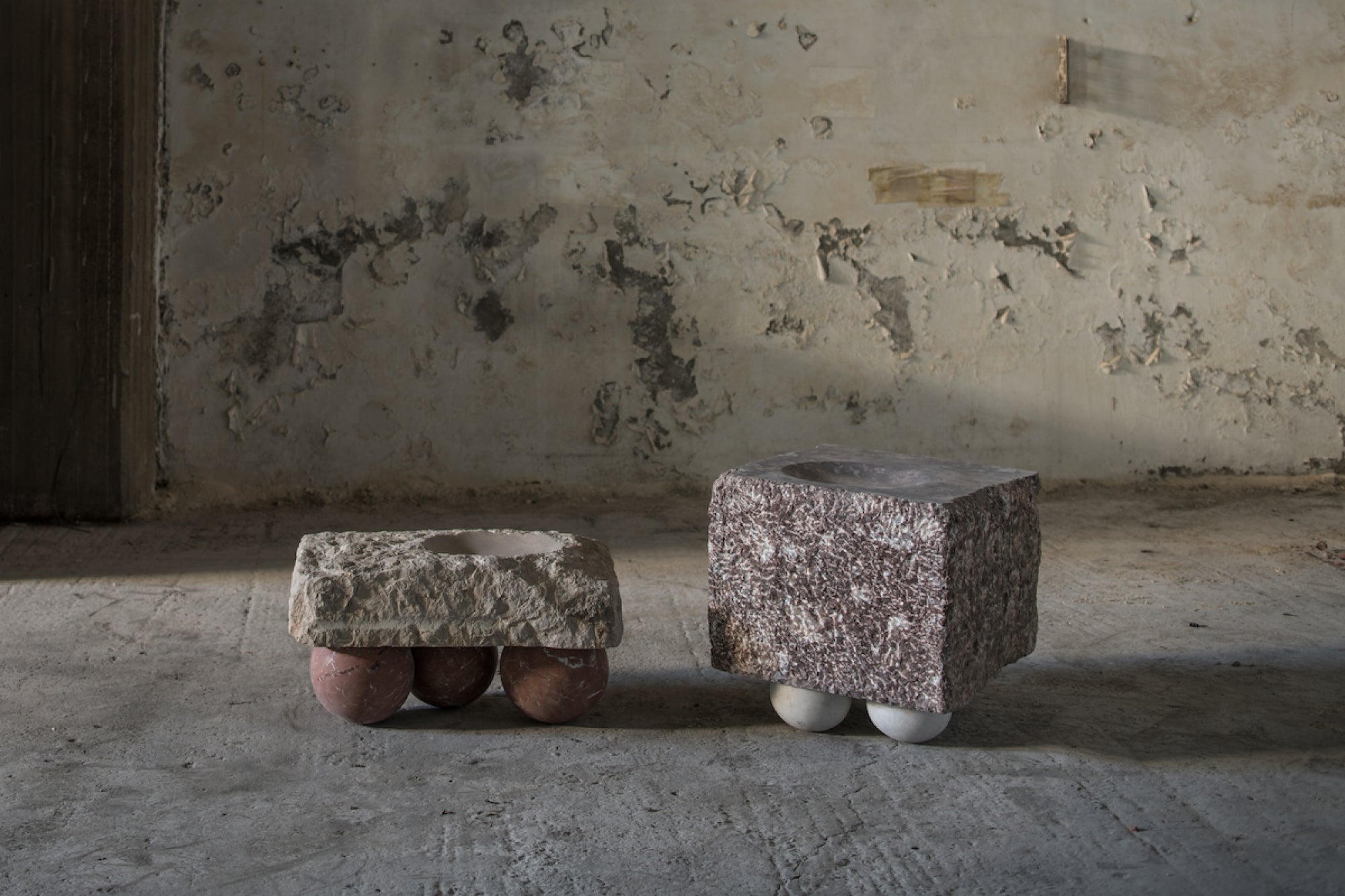 ELEFTHERIA STOOL / SIDE TABLE