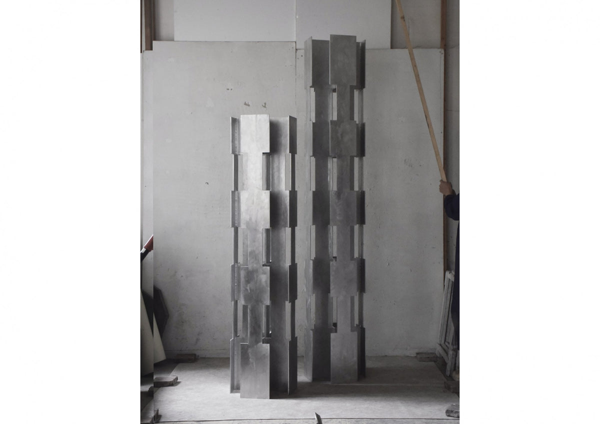 Inside/Outside column - BRAM VANDERBEKE